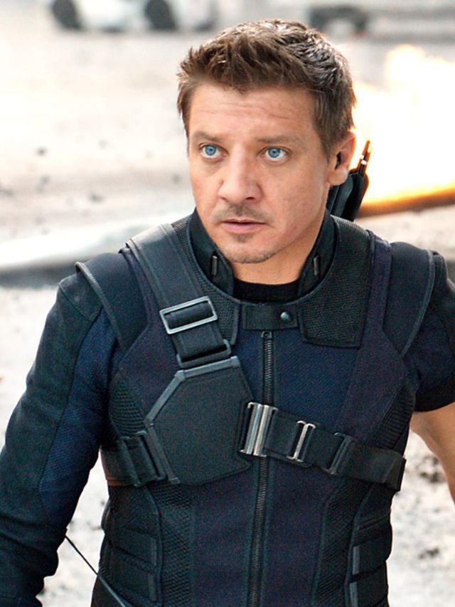 “Hawkeye” actor Jeremy Renner Is Recovering From Surgery