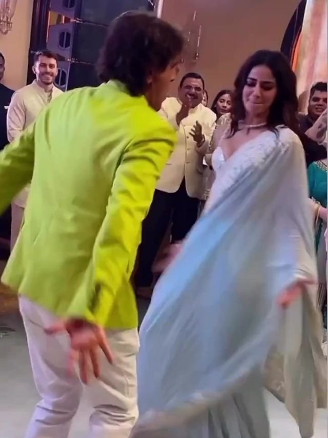 Ananya Panday dance with chunky panday on allana's wedding